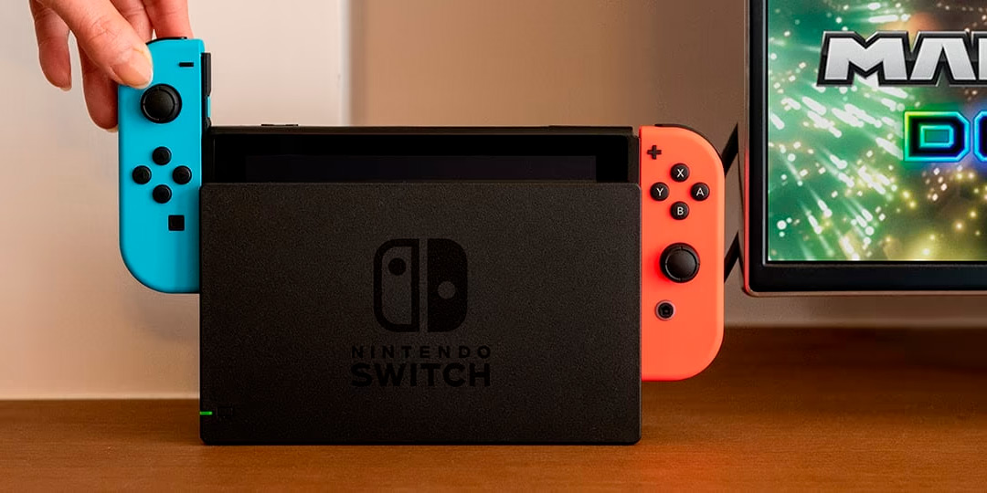 Портативная игровая консоль Nintendo Switch V2 (HAC-001-01) with